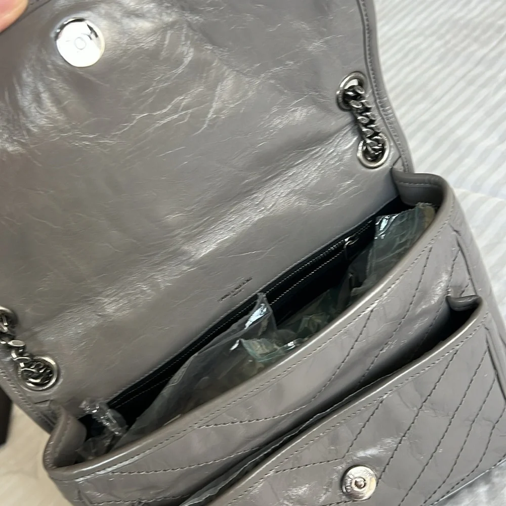 Like New YSL Niki Medium Bag Color Fog - Picture 13 of 17